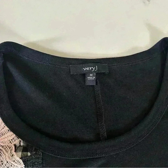 Very J Black Dress with Unique Gingham/Floral/Lace Detailing Size M -A8 - Picture 4 of 4